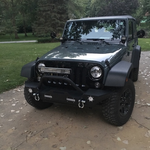 Meet your Posher, Josh - Picture 1 of 1